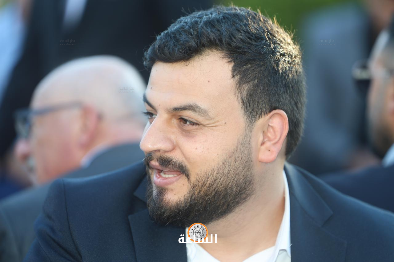 Madar Al-Saa Images 0.848057062256432