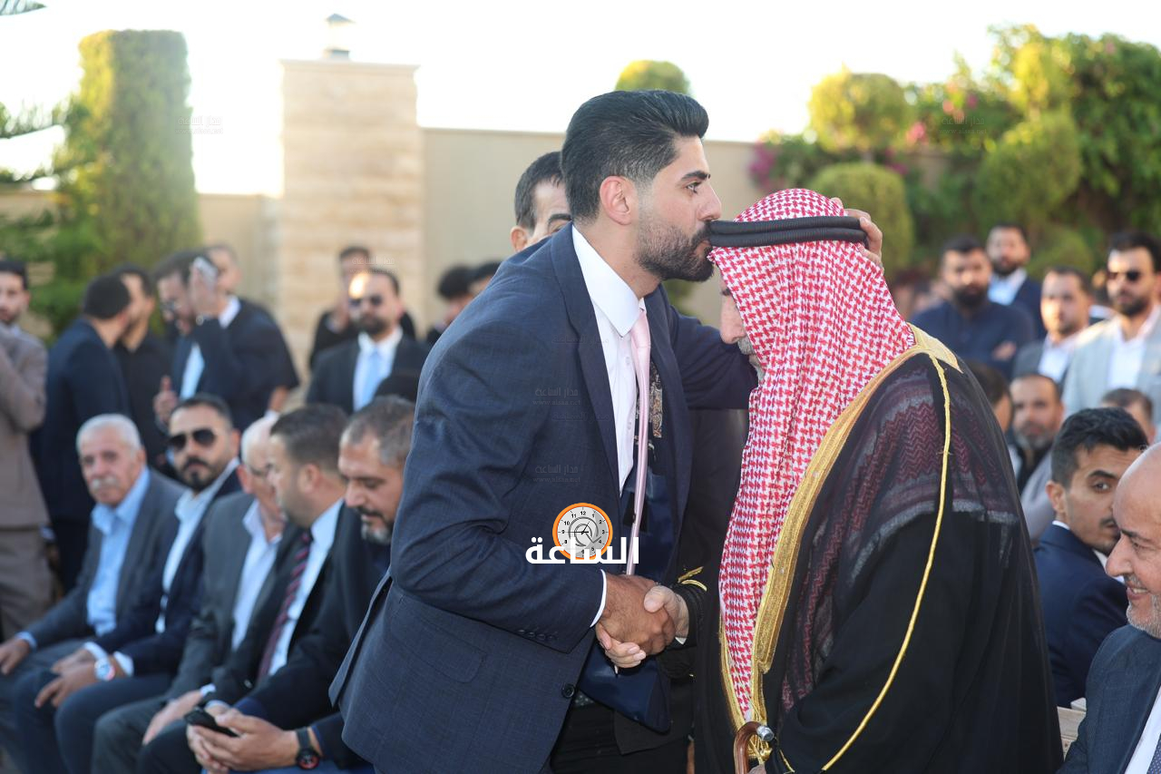 Madar Al-Saa Images 0.573211519531434