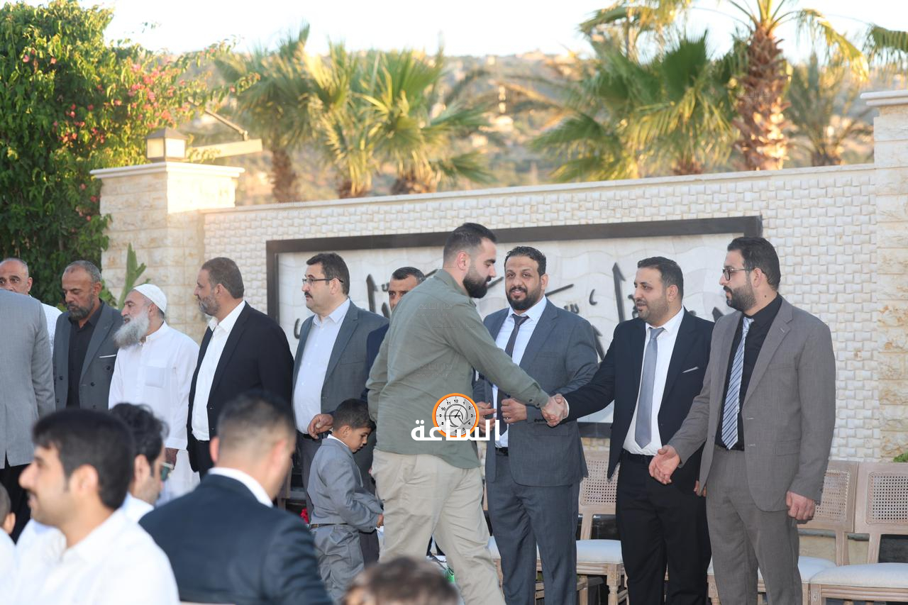 Madar Al-Saa Images 0.717827896916695