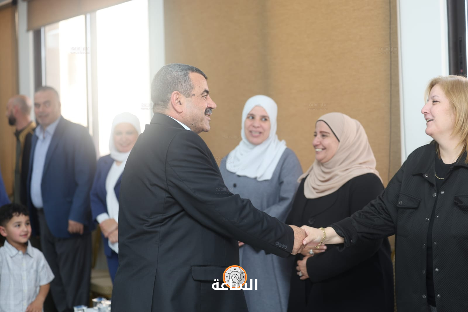 Madar Al-Saa Images 0.6883676262858927