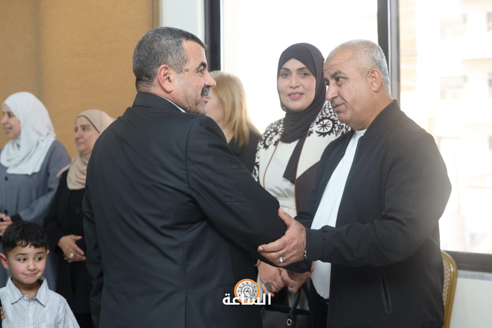 Madar Al-Saa Images 0.9929086423248313