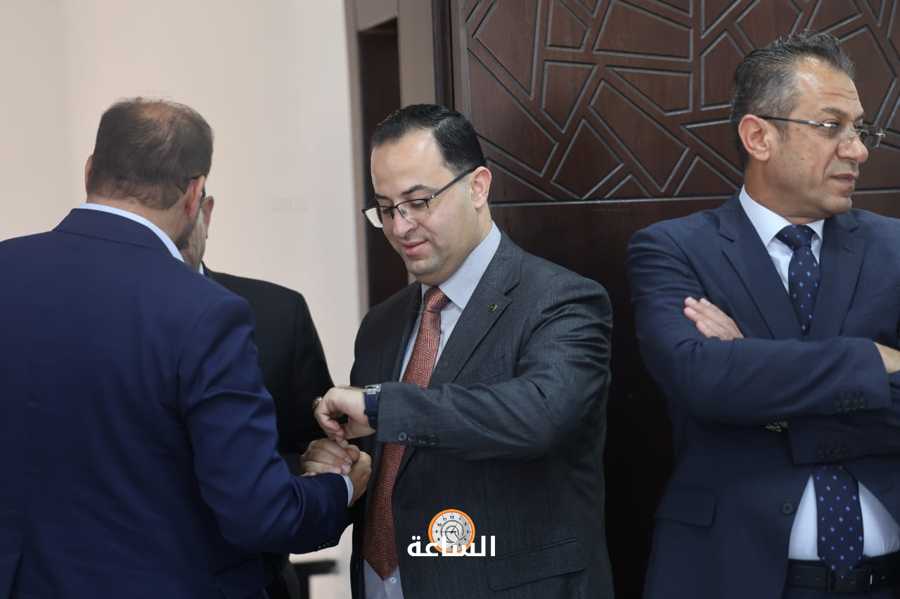 Madar Al-Saa Images 0.7990173027773346