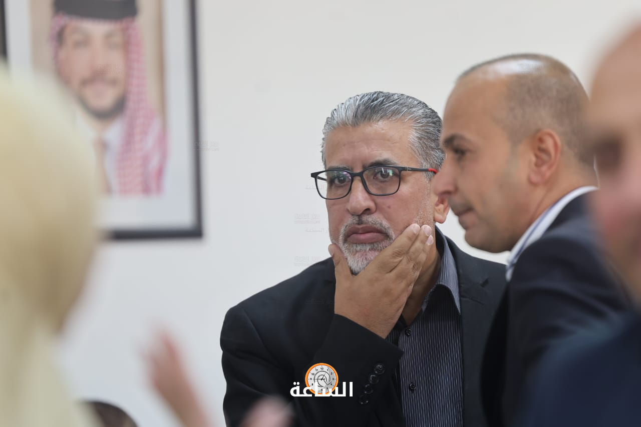 Madar Al-Saa Images 0.06945592988998106
