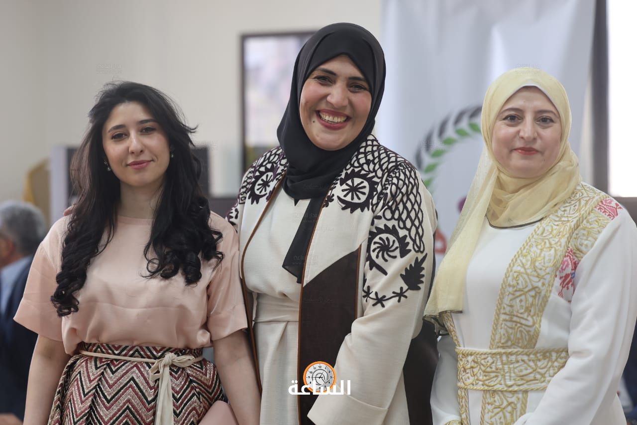Madar Al-Saa Images 0.5102734623075011