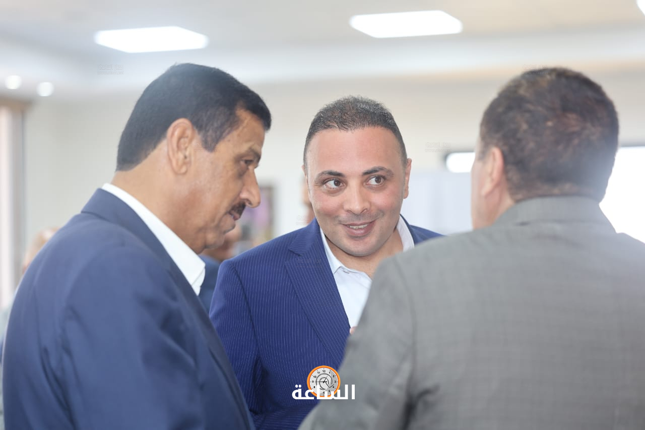 Madar Al-Saa Images 0.2339045692010714