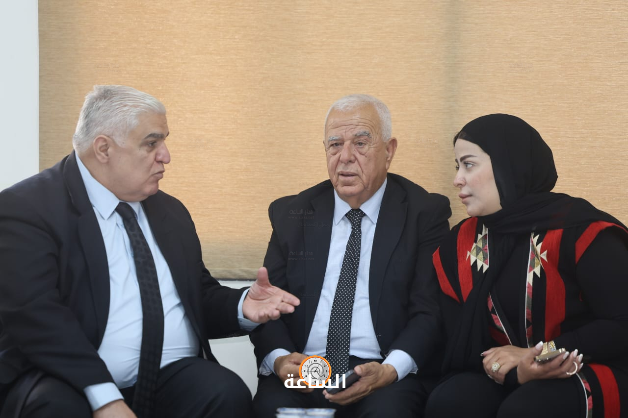 Madar Al-Saa Images 0.18216301589990103
