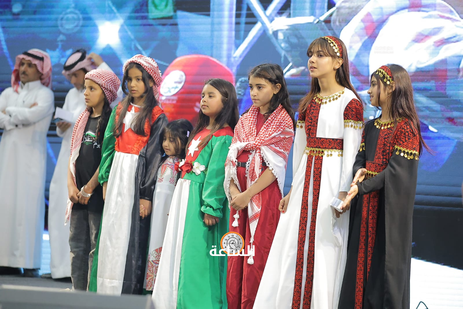 Madar Al-Saa Images 0.4247898613613227