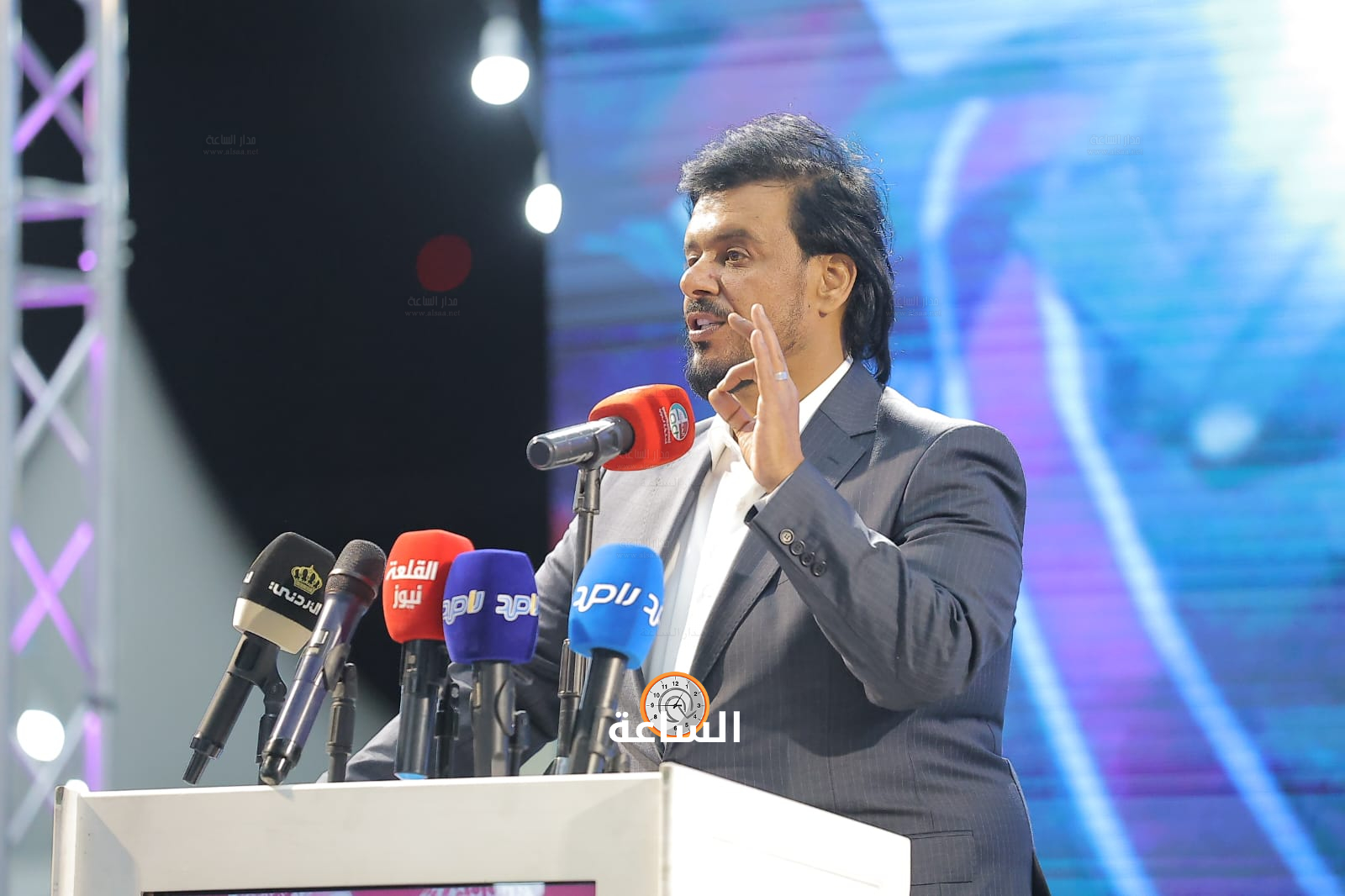 Madar Al-Saa Images 0.4850840146167479