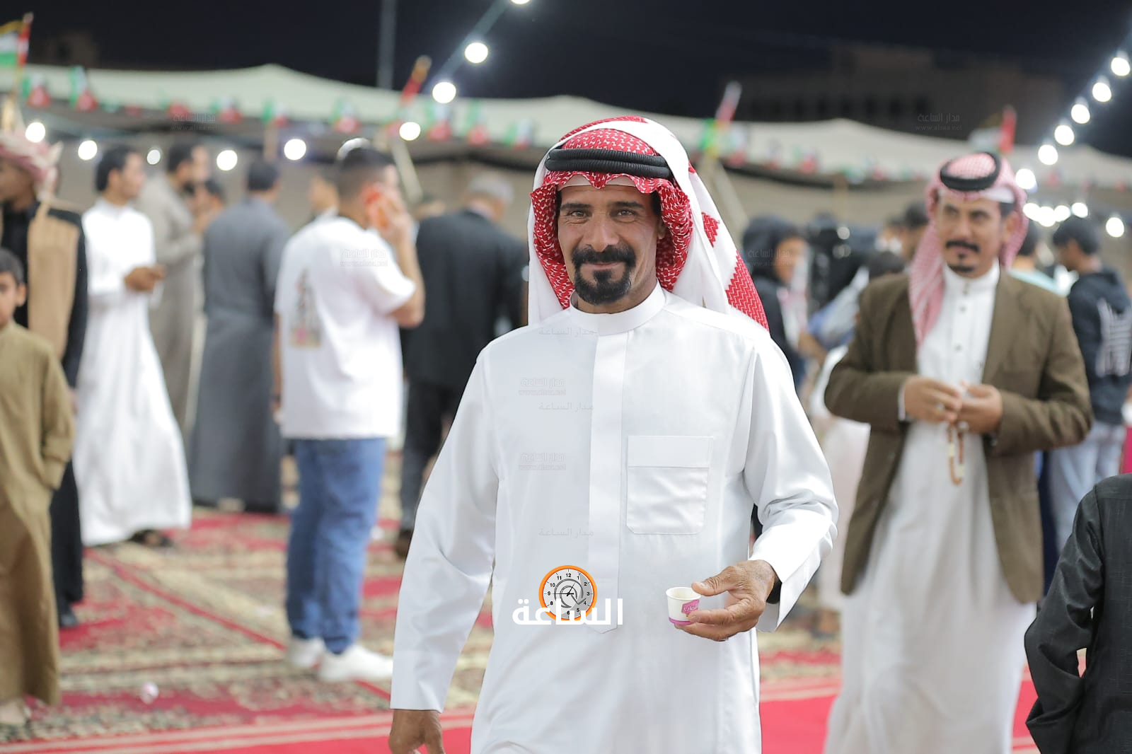 Madar Al-Saa Images 0.27473175082305223
