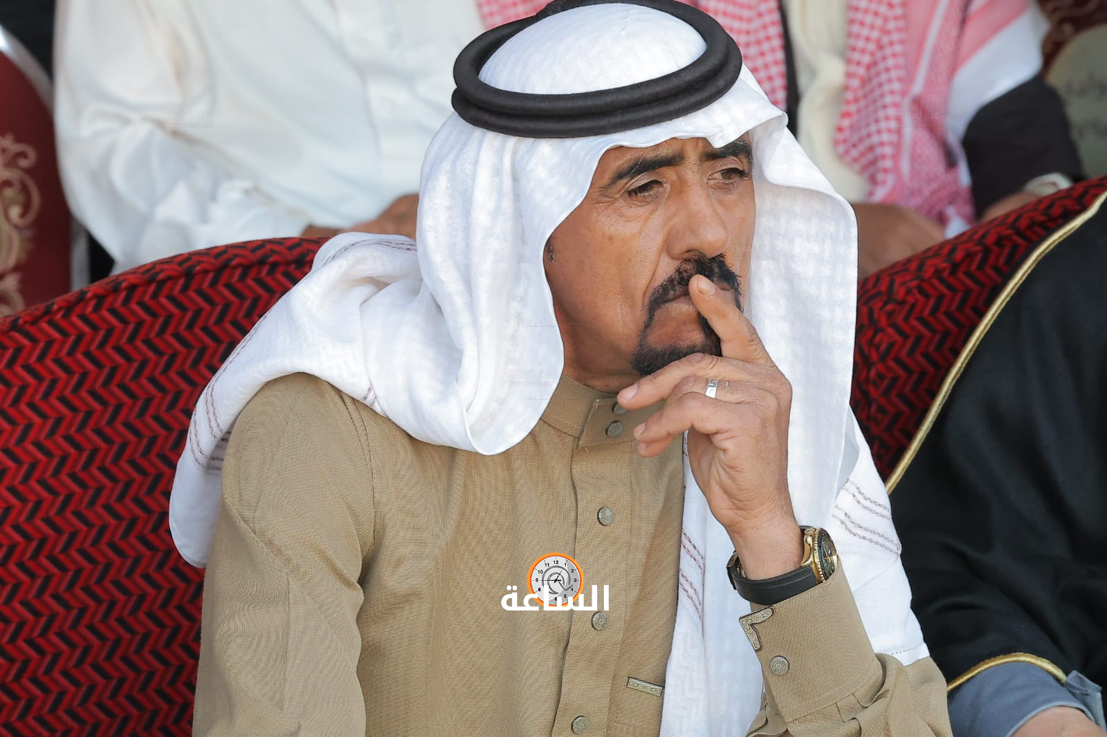Madar Al-Saa Images 0.4151687588237455