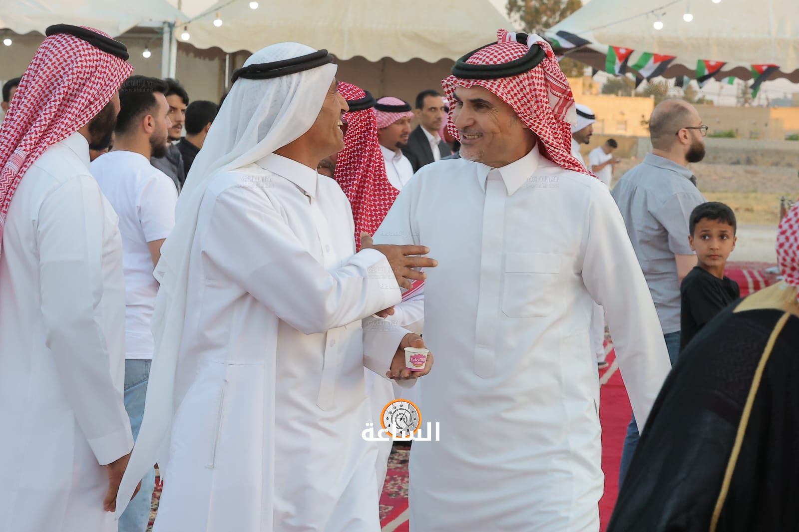 Madar Al-Saa Images 0.48511365219283087