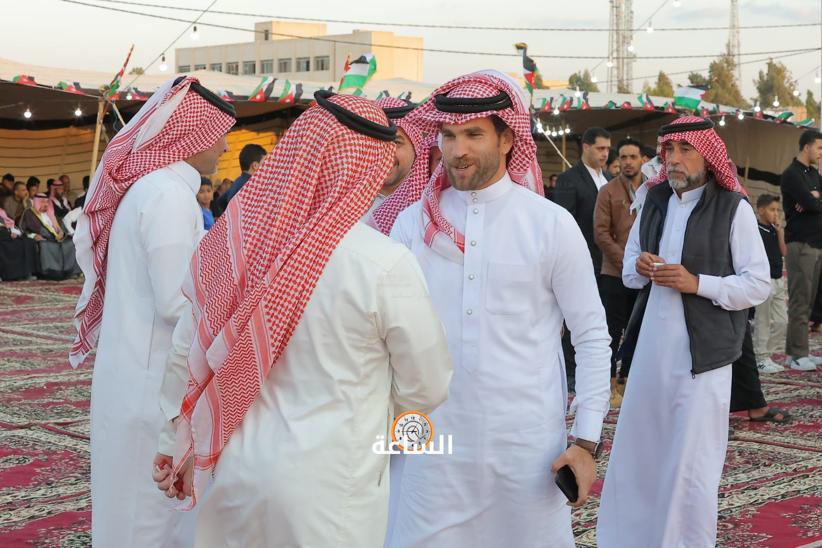 Madar Al-Saa Images 0.11869528807435858
