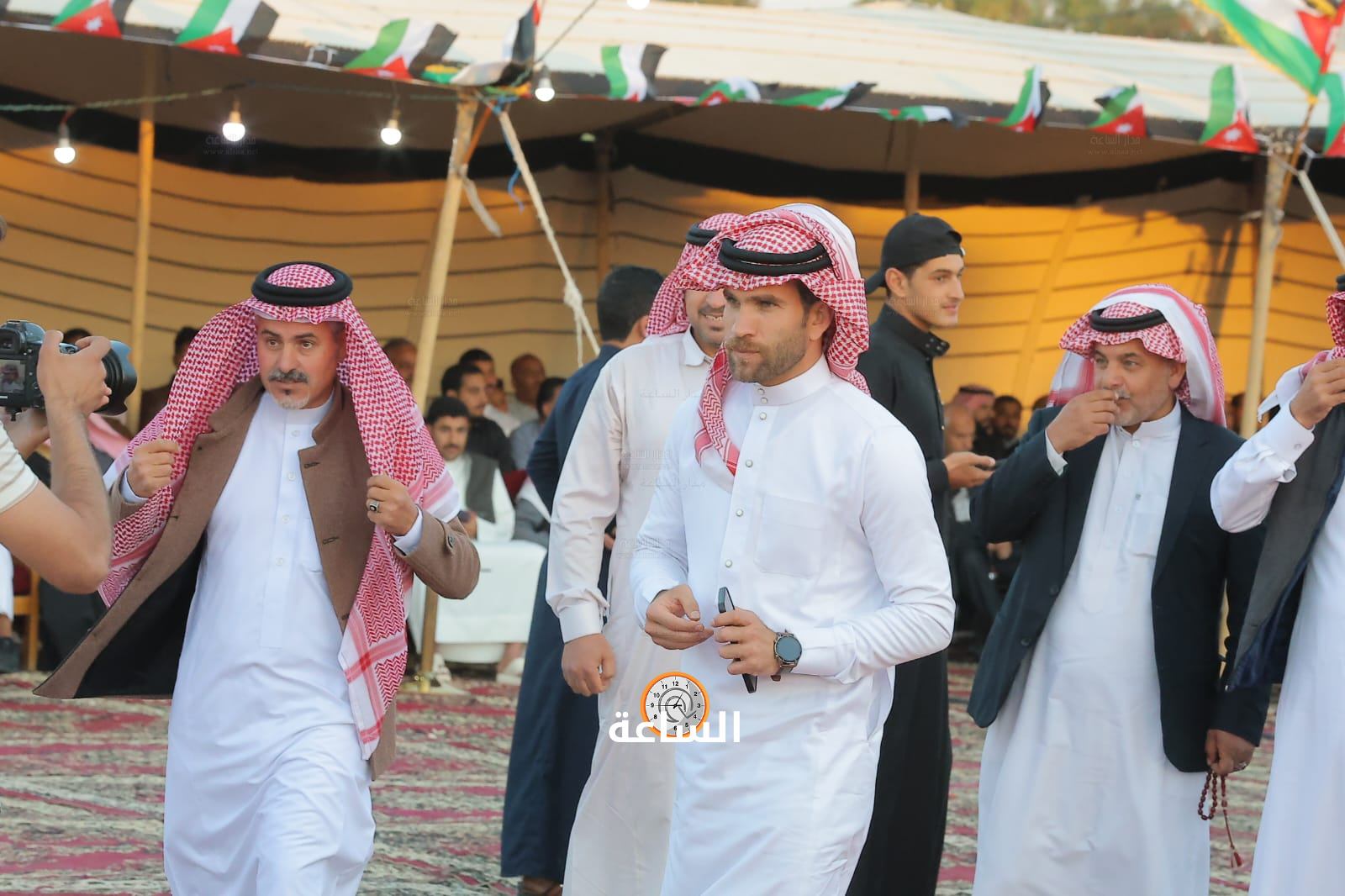 Madar Al-Saa Images 0.027808195625015242