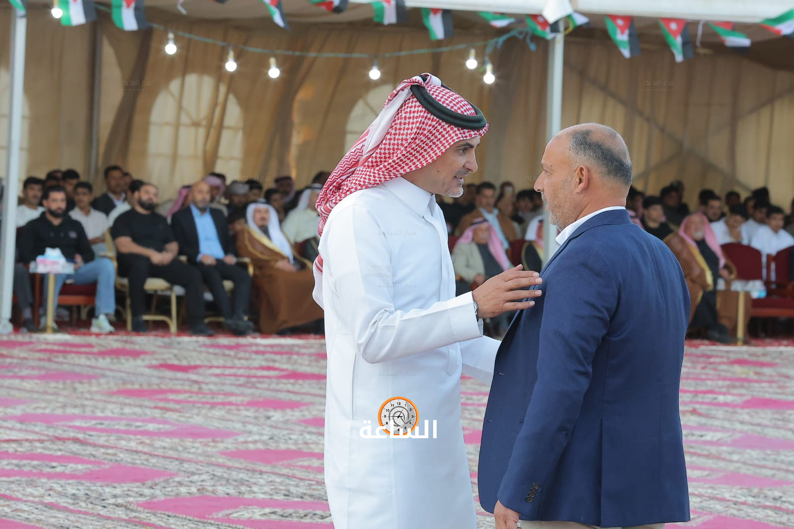 Madar Al-Saa Images 0.3904881439766572