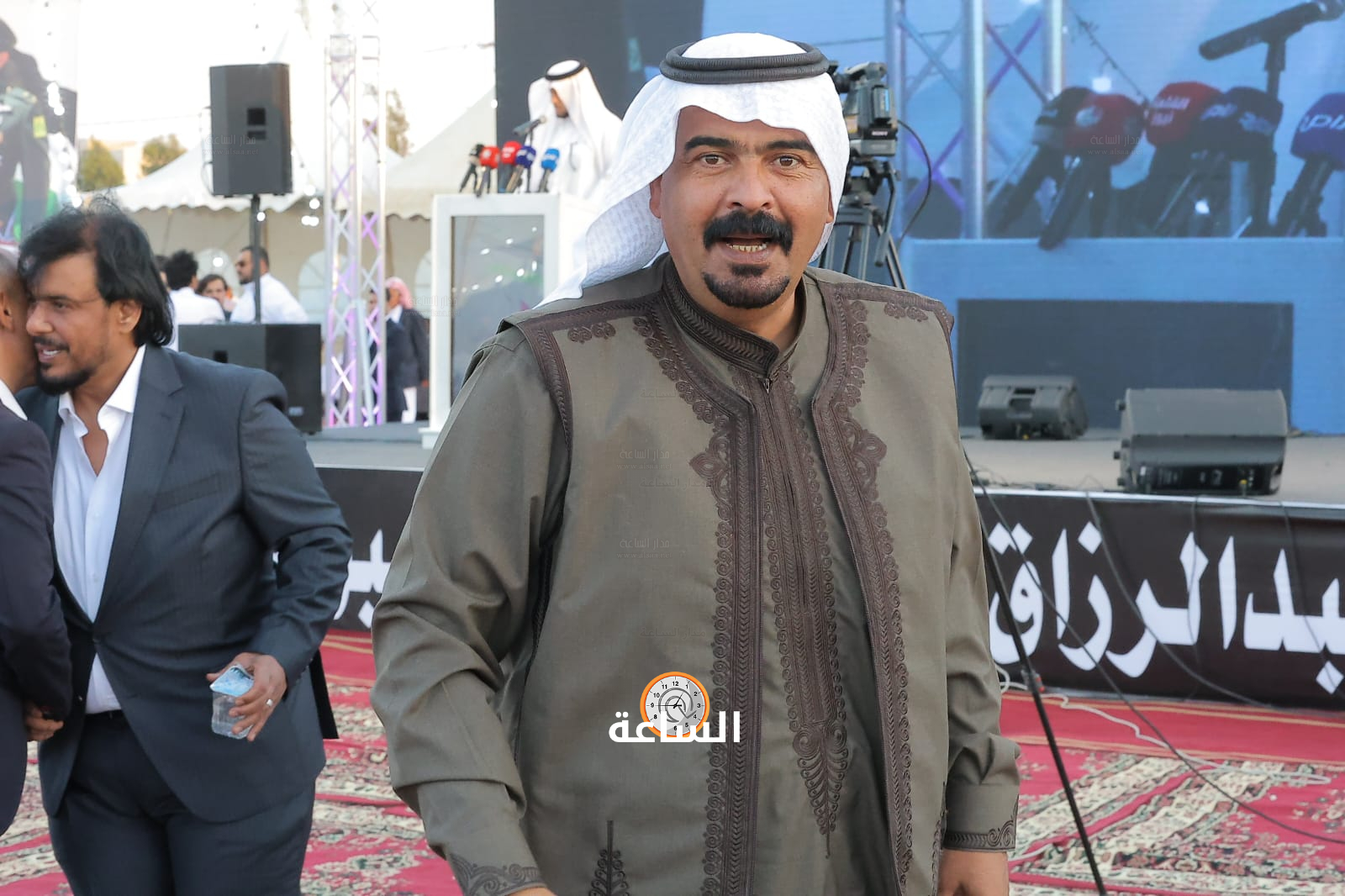 Madar Al-Saa Images 0.5002565894252075