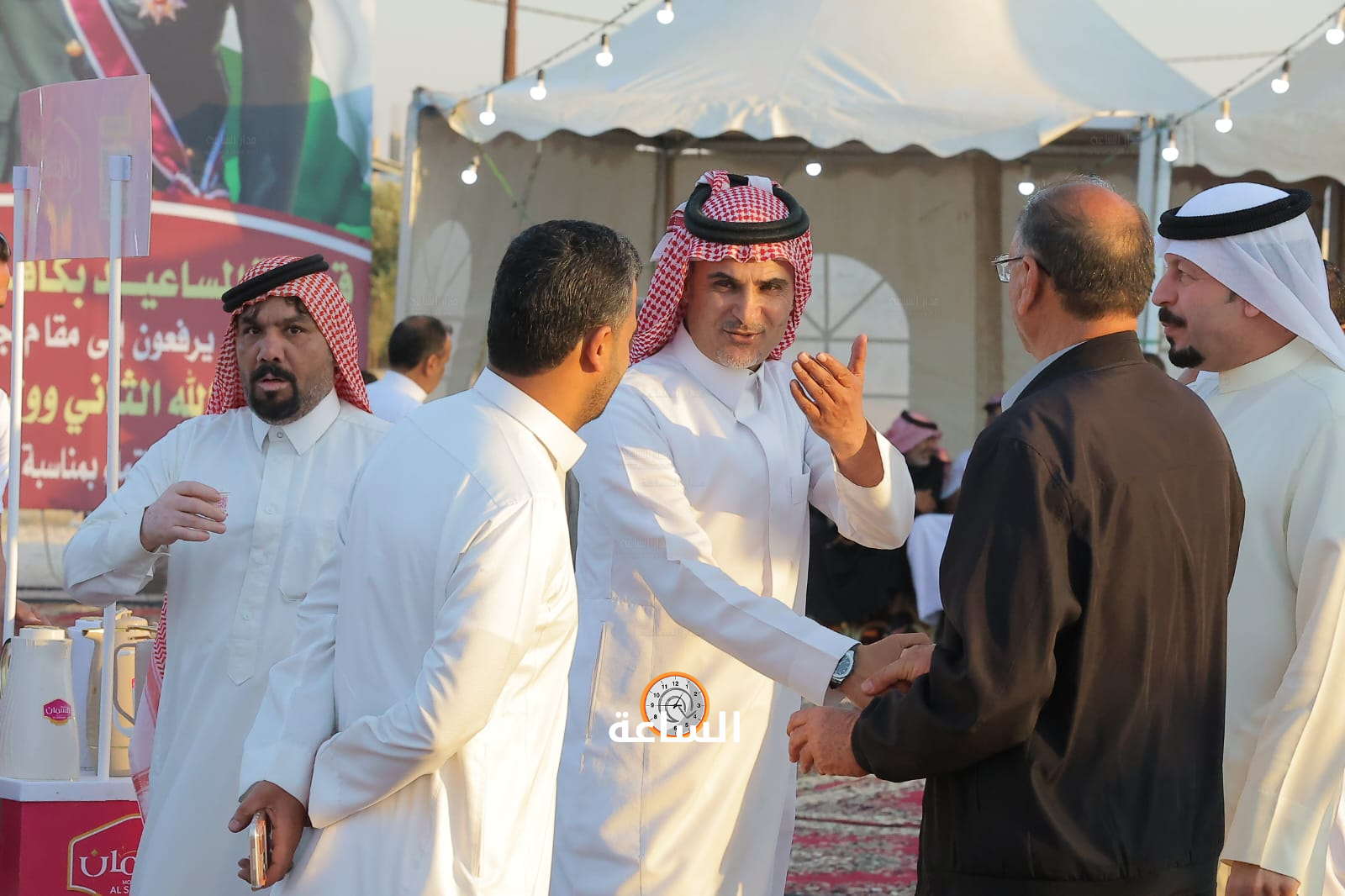 Madar Al-Saa Images 0.6155932611412346