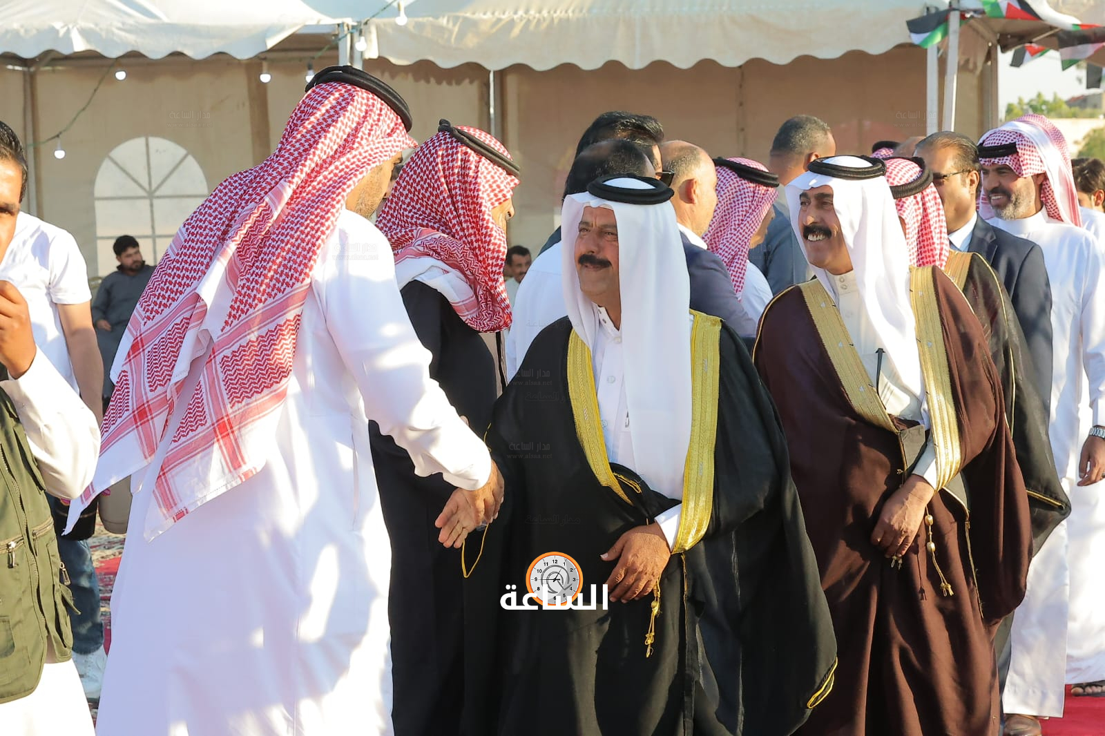 Madar Al-Saa Images 0.39347615249900714