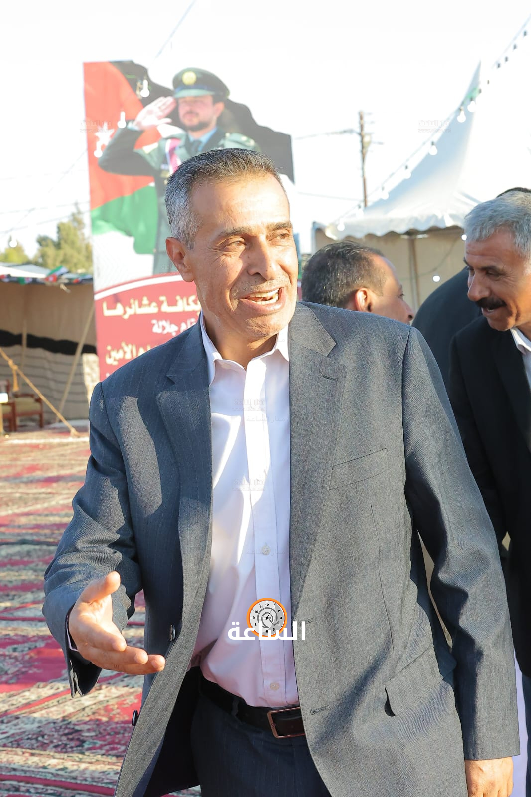 Madar Al-Saa Images 0.5461337852081113