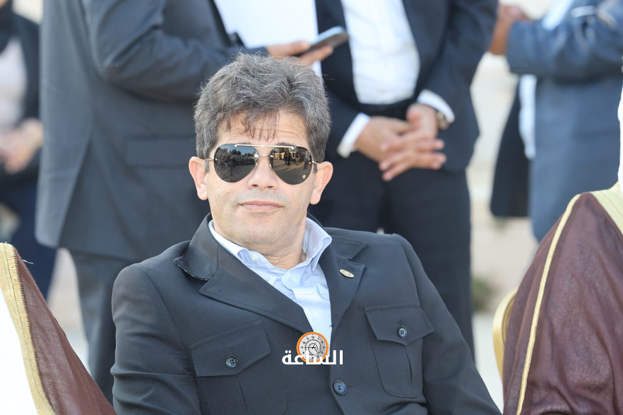 Madar Al-Saa Images 0.8324517458233476