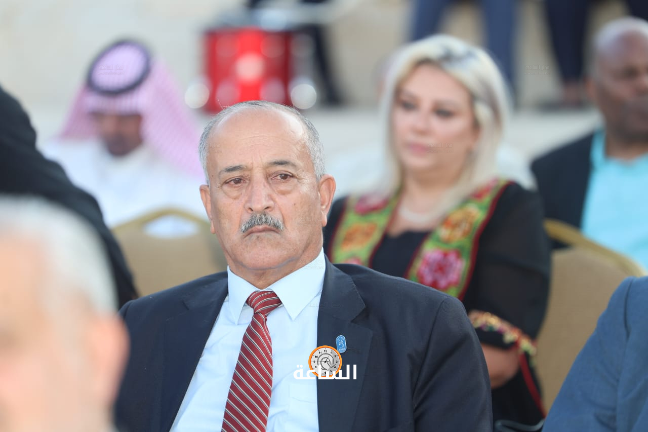 Madar Al-Saa Images 0.06188187056797645