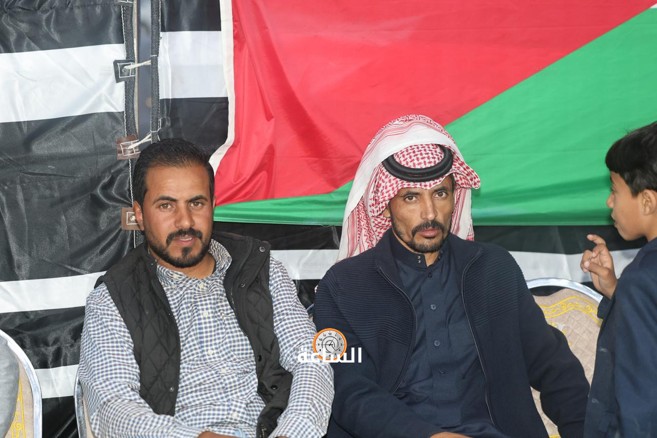 Madar Al-Saa Images 0.7585623175375908