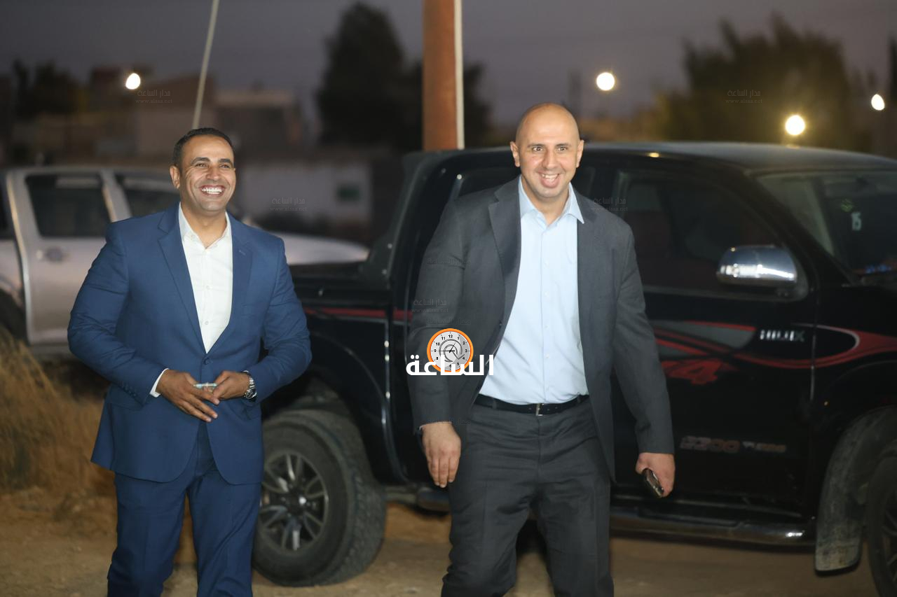 Madar Al-Saa Images 0.4891603119108203