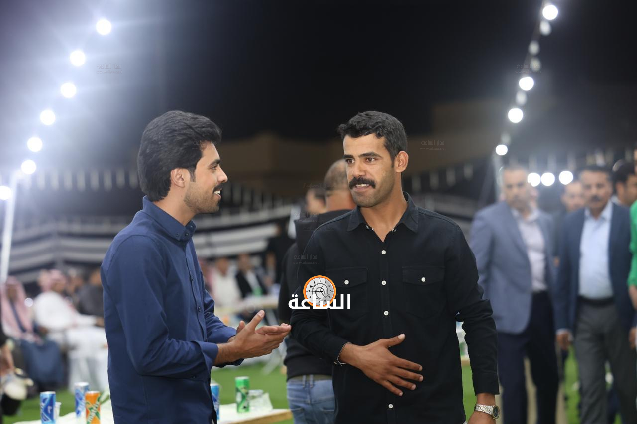 Madar Al-Saa Images 0.3793061518980083