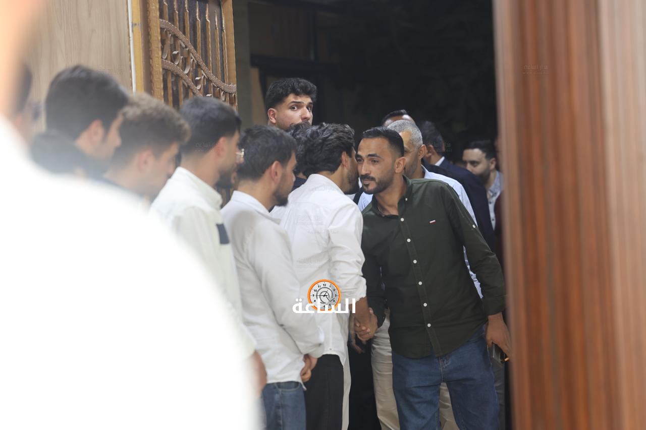 Madar Al-Saa Images 0.05610376480360091