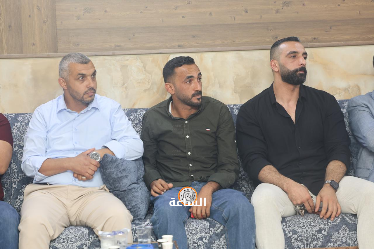 Madar Al-Saa Images 0.1214746304480715