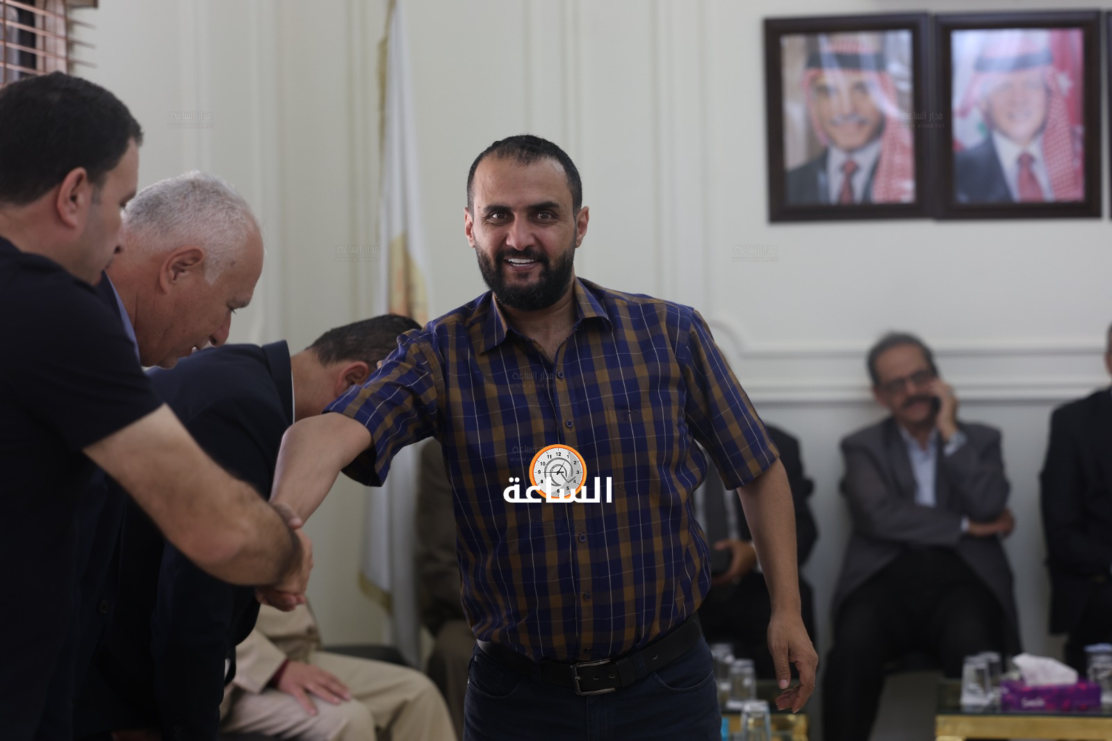 Madar Al-Saa Images 0.6472146305641348