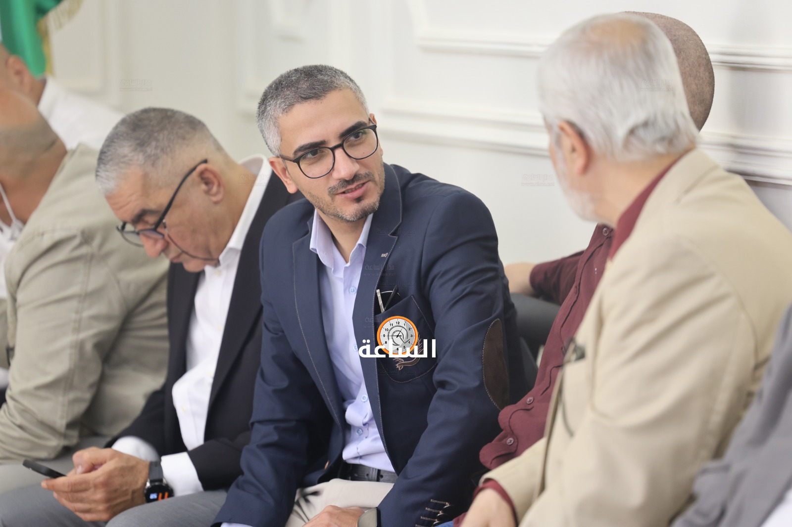 Madar Al-Saa Images 0.8506888772421911