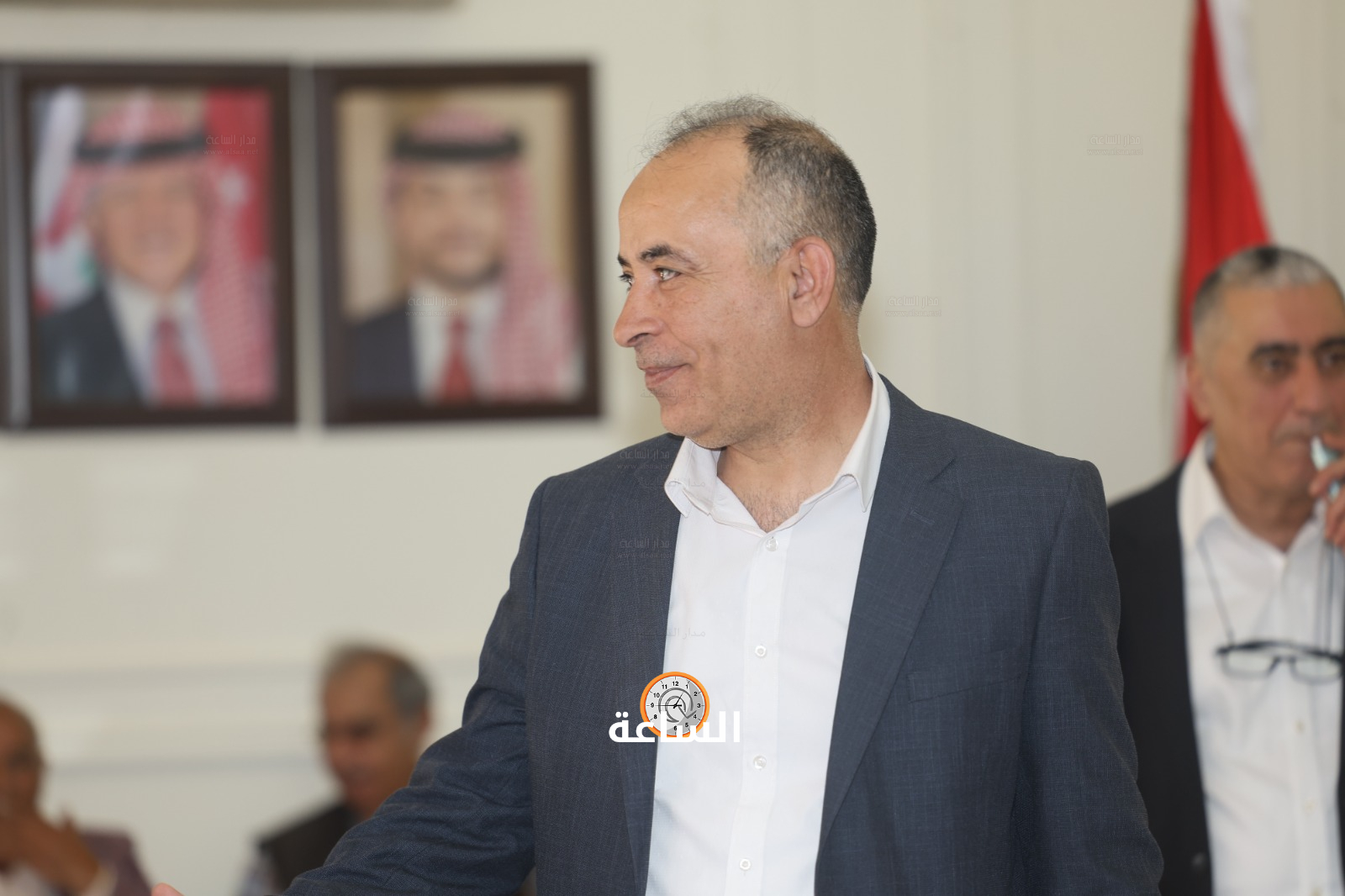 Madar Al-Saa Images 0.9993434647353995