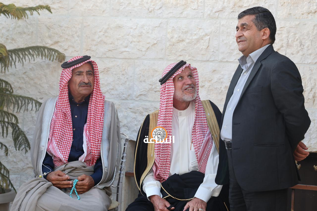 Madar Al-Saa Images 0.8587325218363435