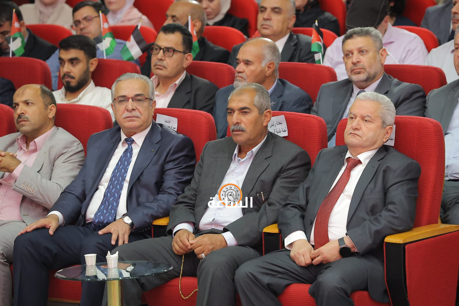 Madar Al-Saa Images 0.12251107439722331