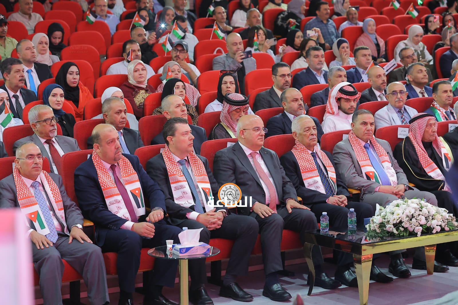 Madar Al-Saa Images 0.30413088561797286