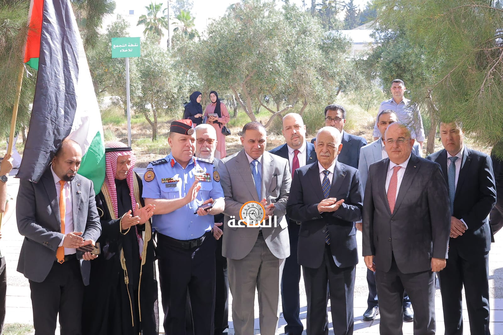 Madar Al-Saa Images 0.695914509362772