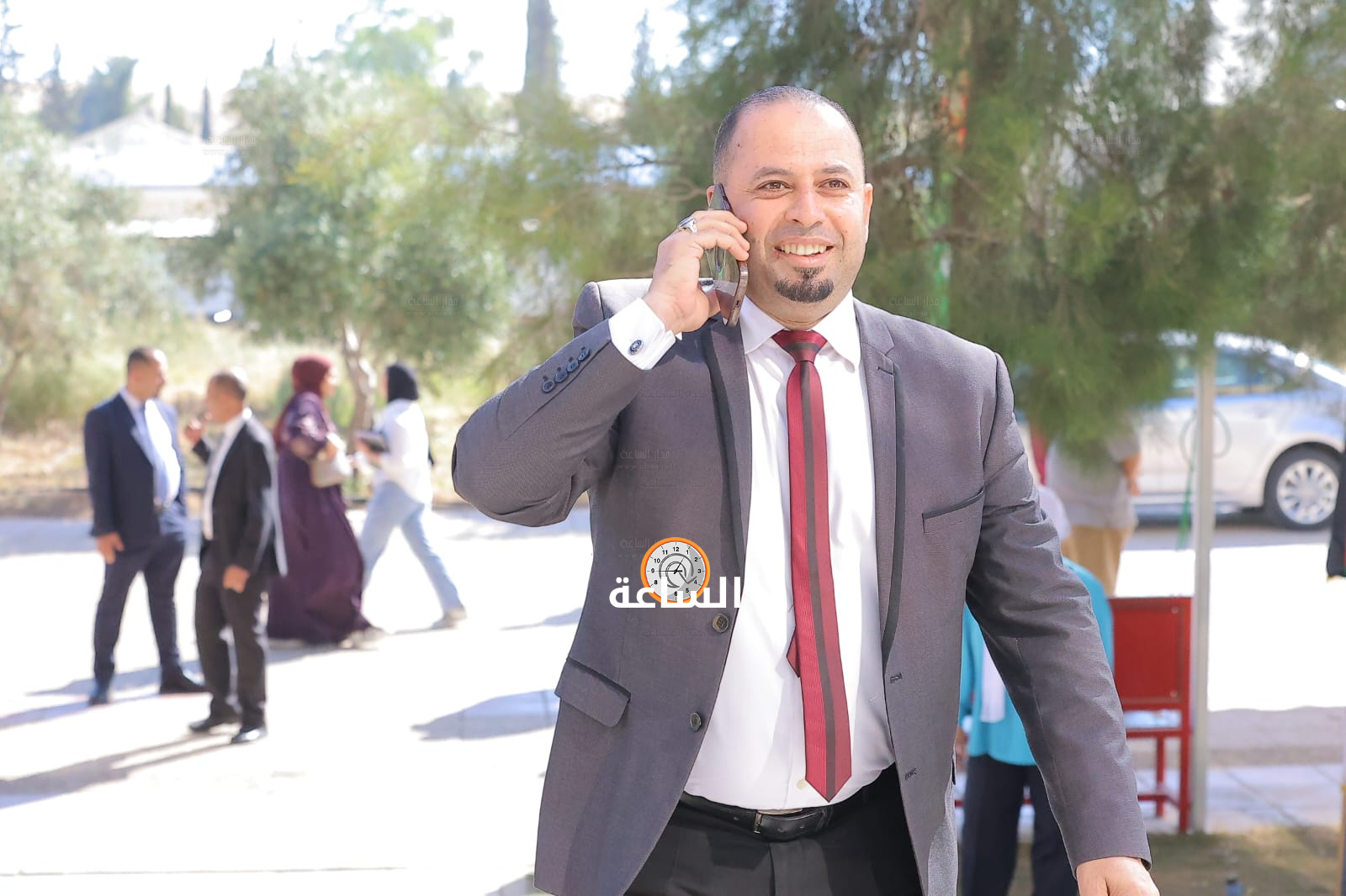 Madar Al-Saa Images 0.3775011606822284