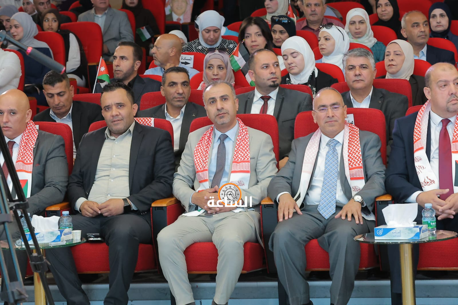 Madar Al-Saa Images 0.4543826723903275