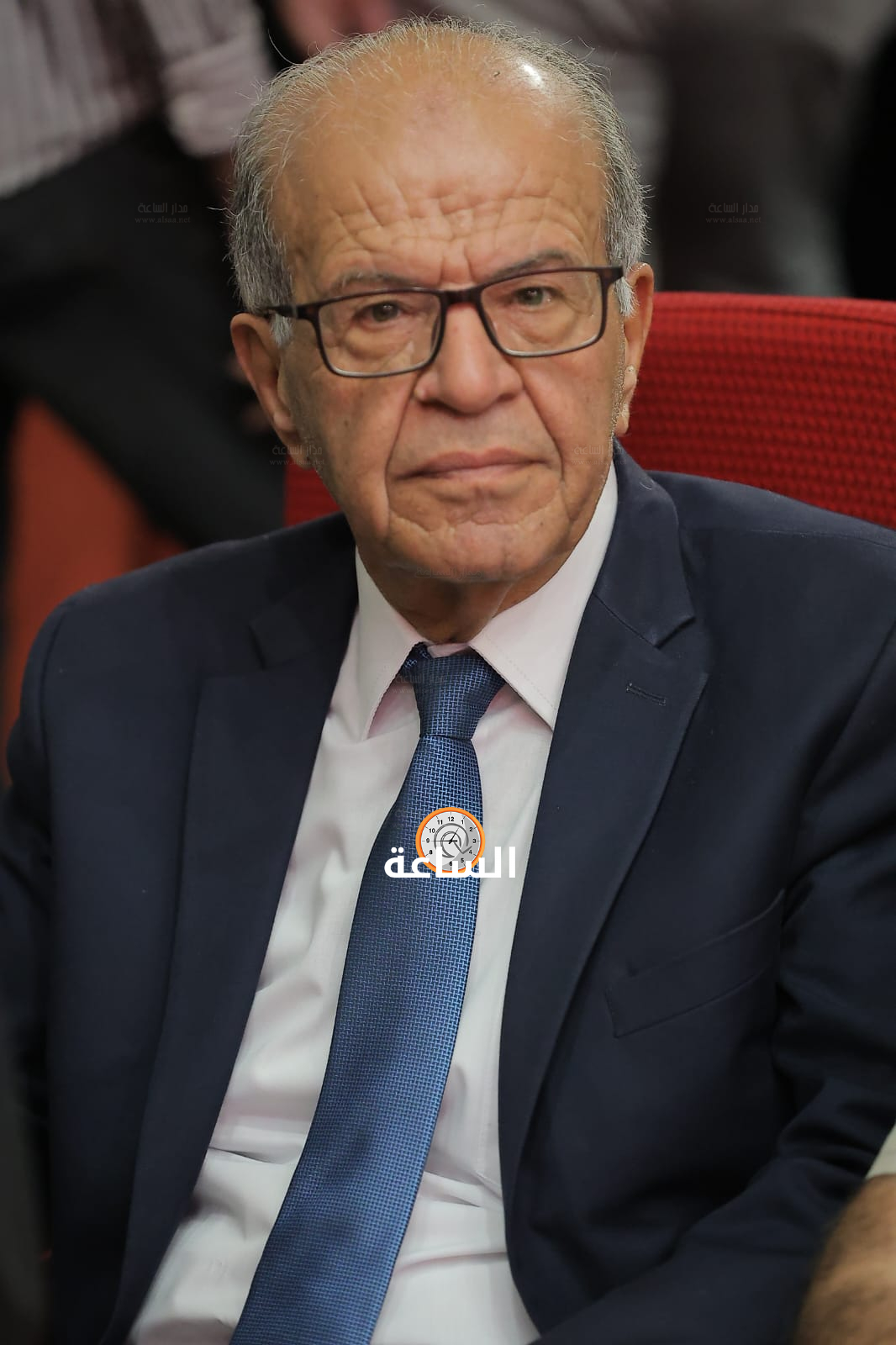 Madar Al-Saa Images 0.3950064497745044