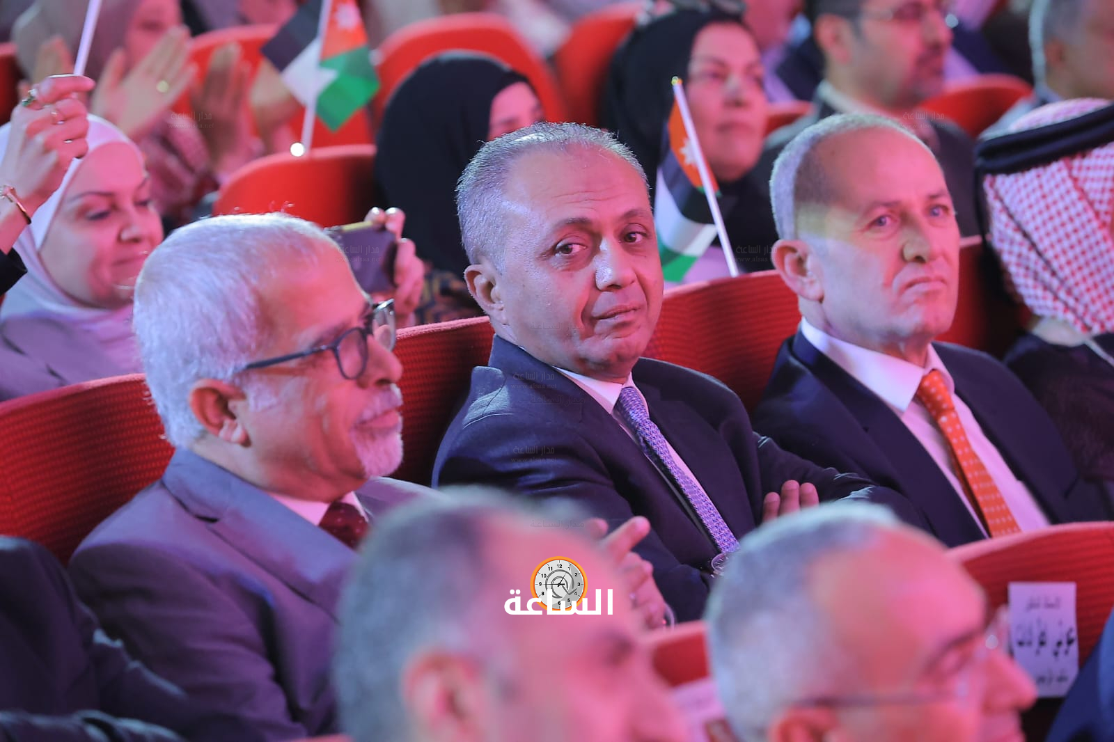 Madar Al-Saa Images 0.6742035754107422