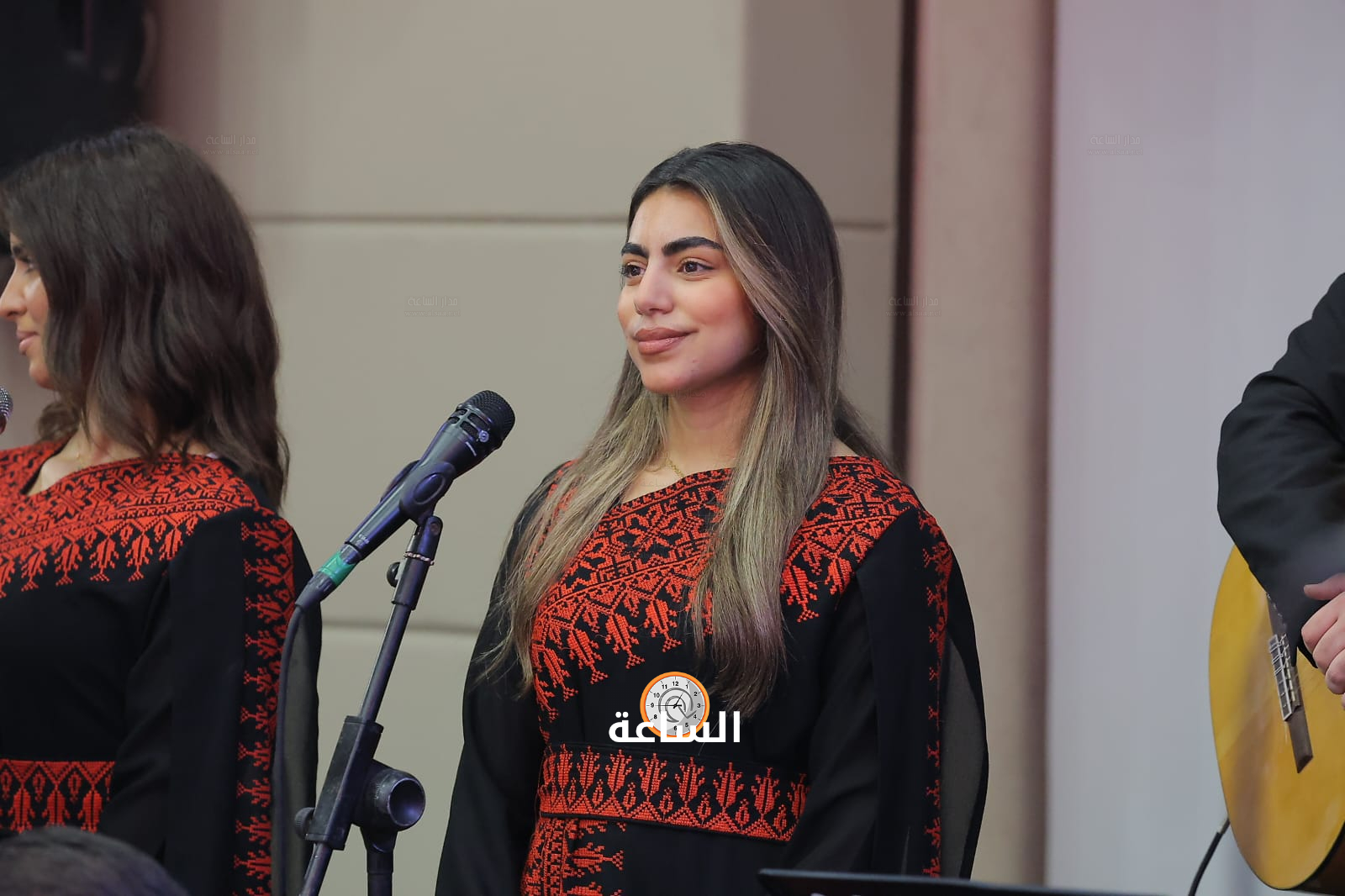 Madar Al-Saa Images 0.679861080859299