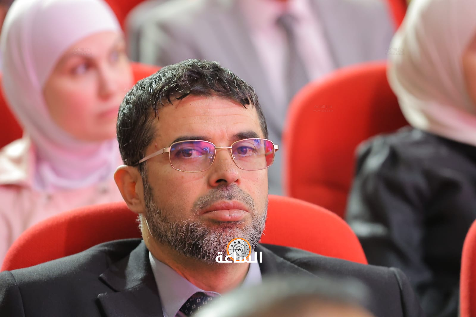 Madar Al-Saa Images 0.9059838515347479