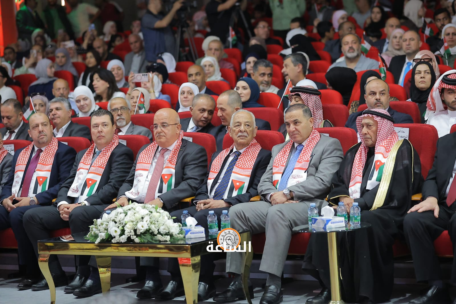 Madar Al-Saa Images 0.8382705309203753
