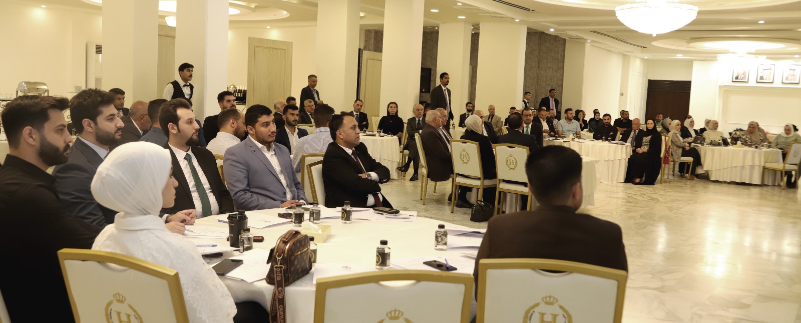 Madar Al-Saa Images 0.7485650822163834