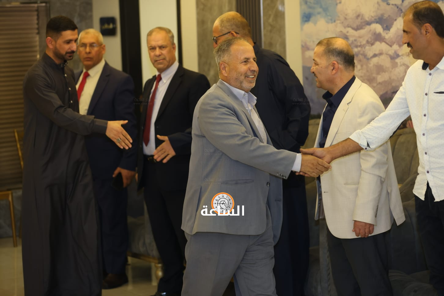 Madar Al-Saa Images 0.6761316399823235