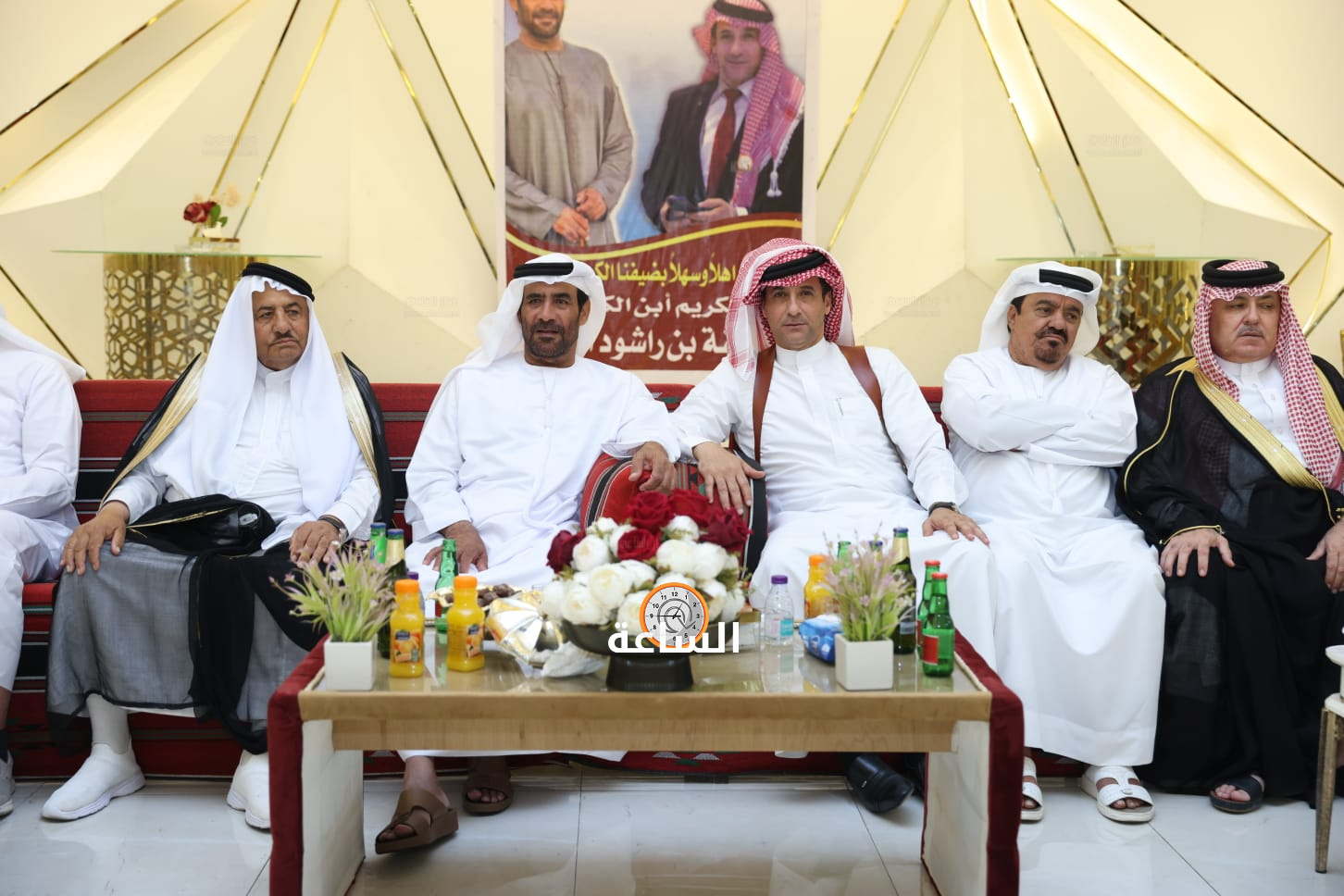 Madar Al-Saa Images 0.48634523291000986