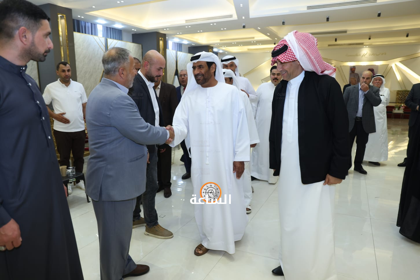 Madar Al-Saa Images 0.7396459094729027