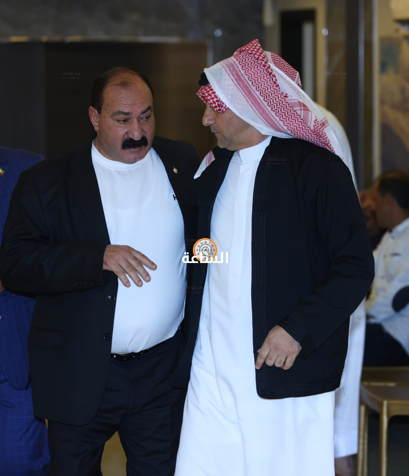 Madar Al-Saa Images 0.2398236546935858