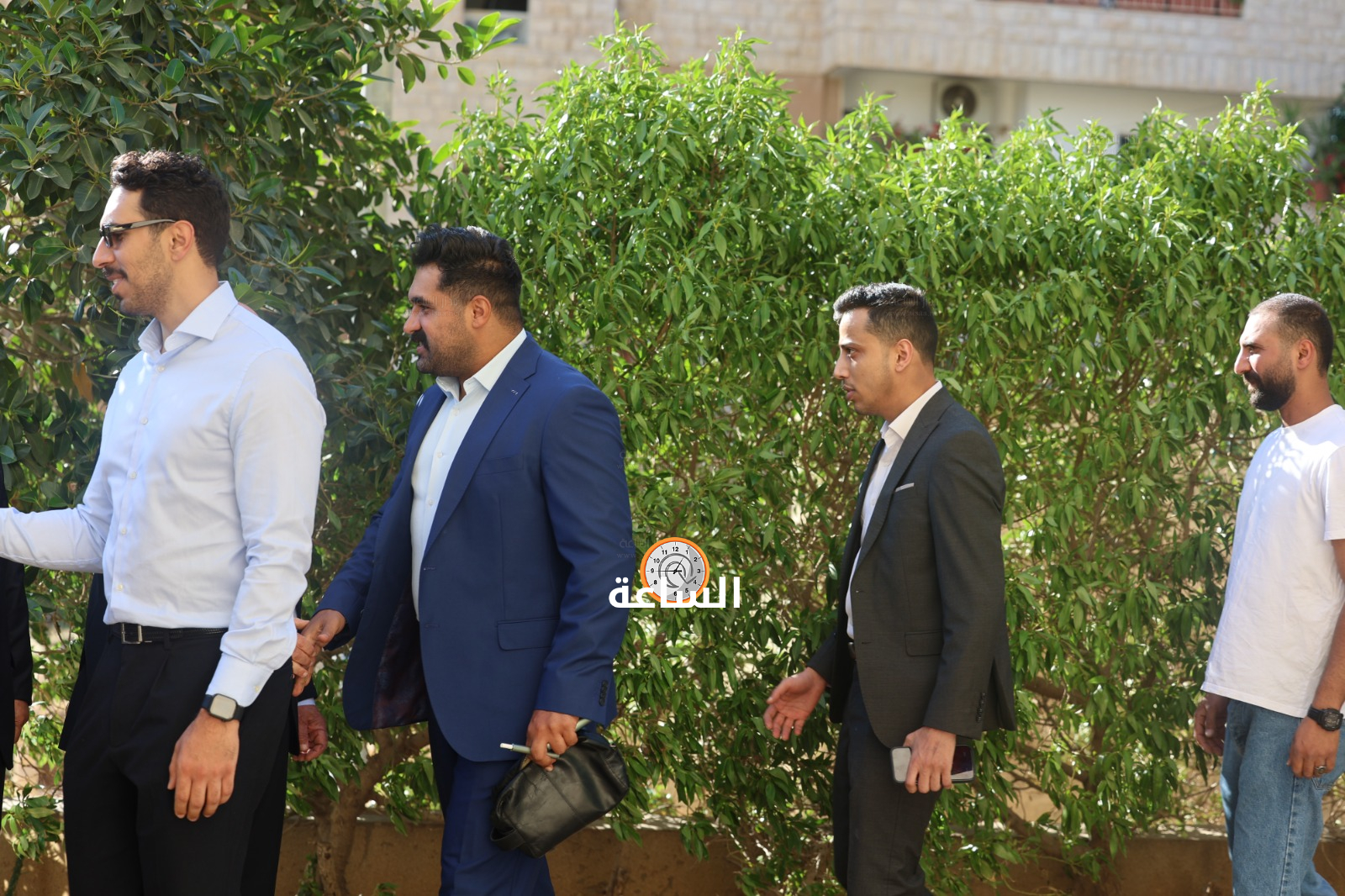Madar Al-Saa Images 0.3167667560163452
