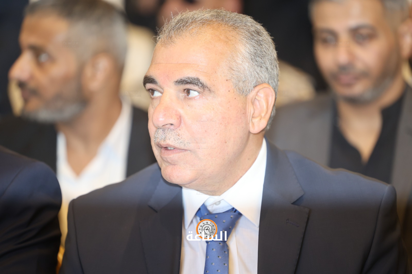 Madar Al-Saa Images 0.024108618510816027